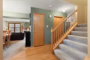 11853 Sterling Dr, Orland Park, IL 60467 - Photo 5