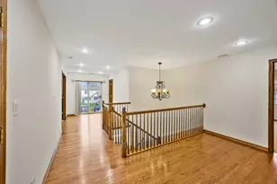 9746 Merrimac Ave, Oak Lawn, IL 60453 - Photo 15