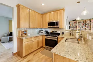 1139 Orangery Ct, Carol Stream, IL 60188 - Photo 11