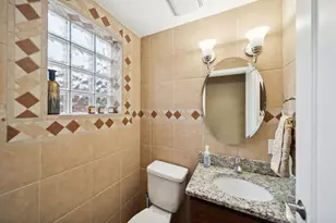 8918 S Francisco Ave, Evergreen Park, IL 60805 - Photo 13