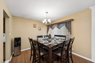 8918 S Francisco Ave, Evergreen Park, IL 60805 - Photo 11