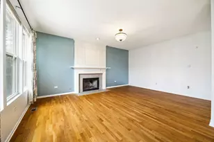 9 Lilac Ct, Bolingbrook, IL 60490 - Photo 15
