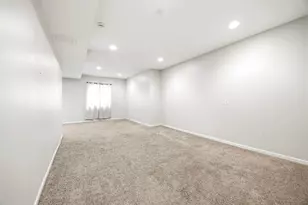 9 Lilac Ct, Bolingbrook, IL 60490 - Photo 31