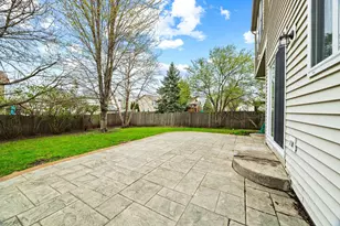 9 Lilac Ct, Bolingbrook, IL 60490 - Photo 33