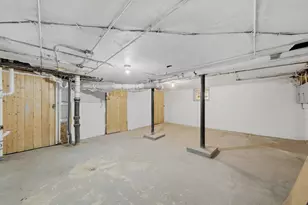 3311 N Kostner Ave, Chicago, IL 60641 - Photo 33