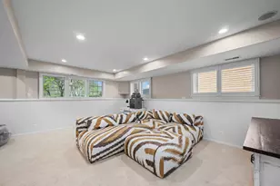 831 S Dryden Pl, Arlington Heights, IL 60005 - Photo 31