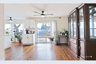 1006 Concord Drive, Island Lake, IL 60042 - Photo 3