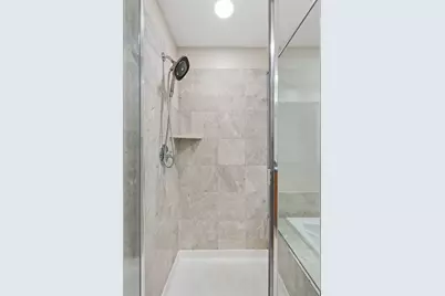 600 N Lake Shore Drive #807, Chicago, IL 60611 - Photo 17