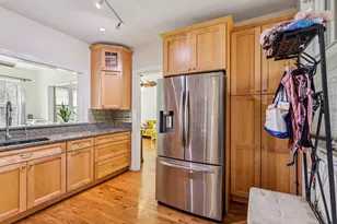 801 Hinman Ave, Evanston, IL 60202 - Photo 17