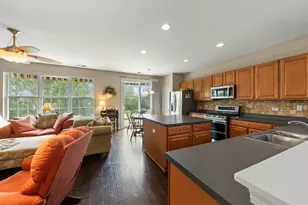 14013 Francesca Cove, Huntley, IL 60142 - Photo 9
