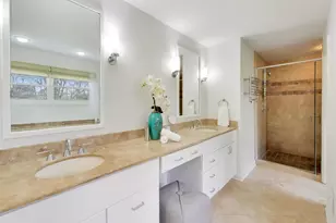 2214 Ash Ln, Northbrook, IL 60062 - Photo 17