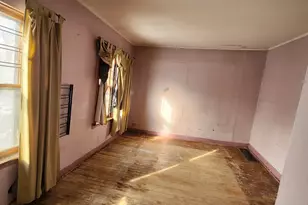 8506 S Euclid Ave, Chicago, IL 60617 - Photo 11