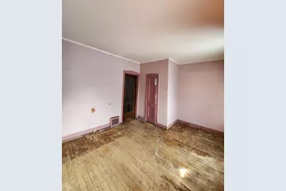 8506 S Euclid Avenue, Chicago, IL 60617 - Photo 13