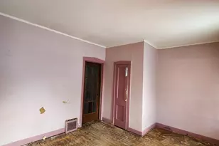 8506 S Euclid Ave, Chicago, IL 60617 - Photo 13