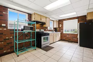 1360 Balmoral Ave, Calumet City, IL 60409 - Photo 5