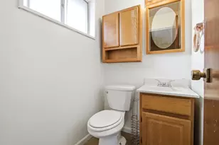 1360 Balmoral Ave, Calumet City, IL 60409 - Photo 11