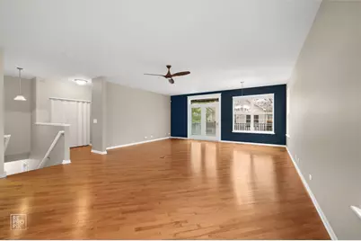 1870 Hampshire Drive, Hoffman Estates, IL 60192 - Photo 9