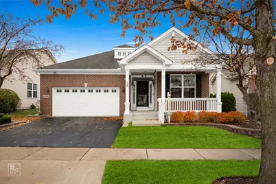 1870 Hampshire Drive, Hoffman Estates, IL 60192 - Photo 1