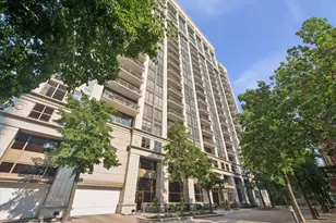 1335 S Prairie Ave, Chicago, IL 60605 - Photo 1