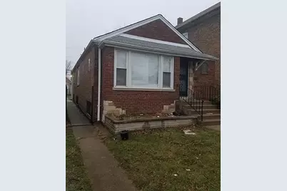 8128 S Coles Avenue, Chicago, IL 60617 - Photo 1
