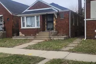 8128 S Coles Ave, Chicago, IL 60617 - Photo 7