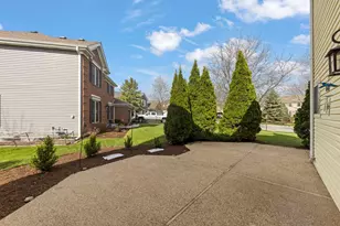 1240 Sandpiper Ct, Grayslake, IL 60030 - Photo 27