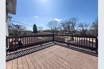 8912 Harms Road, Morton Grove, IL 60053 - Photo 39