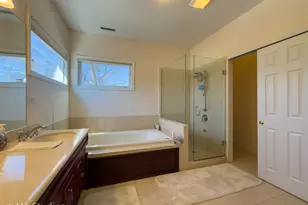 8912 Harms Rd, Morton Grove, IL 60053 - Photo 35