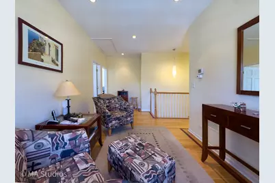 8912 Harms Road, Morton Grove, IL 60053 - Photo 45