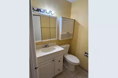 162 S Waters Edge Drive #301, Glendale Heights, IL 60139 - Photo 15