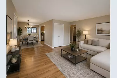 162 S Waters Edge Drive #301, Glendale Heights, IL 60139 - Photo 3