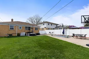 1637 Heidorn Ave, Westchester, IL 60154 - Photo 25