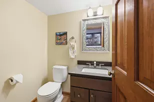 1846 Baltimore Dr, Elk Grove Village, IL 60007 - Photo 19