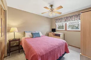 1846 Baltimore Dr, Elk Grove Village, IL 60007 - Photo 27