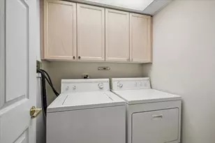 15 S Pine St, Mount Prospect, IL 60056 - Photo 7