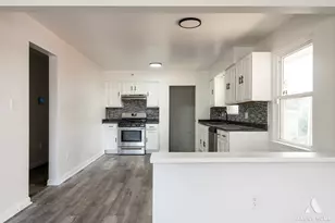 434 Mackinaw Ave, Calumet City, IL 60409 - Photo 3
