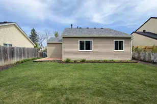 2S460 Cynthia Dr, Warrenville, IL 60555 - Photo 15