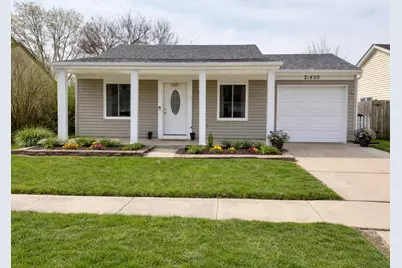 2S460 Cynthia Drive, Warrenville, IL 60555 - Photo 1