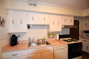 7734 Woodward Ave, Woodridge, IL 60517 - Photo 5