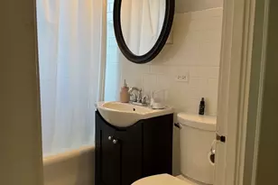 802 Elmwood Ave, Evanston, IL 60202 - Photo 15