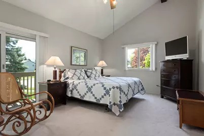 4759 Crest Court, Waukegan, IL 60087 - Photo 11