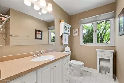 4759 Crest Court, Waukegan, IL 60087 - Photo 15