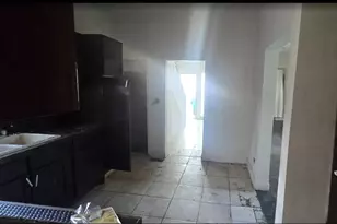 6826 S Parnell Ave, Chicago, IL 60621 - Photo 11