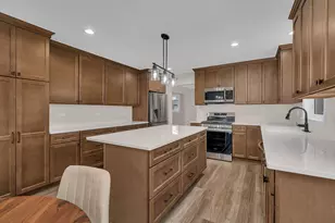 2380 Chestnut Ln, Morris, IL 60450 - Photo 17