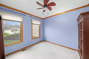 18 Newgate Ave, Naperville, IL 60565 - Photo 13