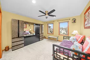 18 Newgate Ave, Naperville, IL 60565 - Photo 21