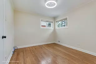 7841 N Odell Ave, Niles, IL 60714 - Photo 21