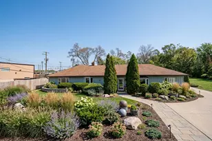 763 N Franklin Ave, Palatine, IL 60067 - Photo 1