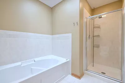 6069 River Bend Drive, Lisle, IL 60532 - Photo 27