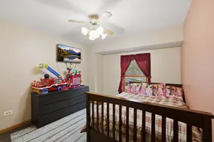 1358 Cottonwood Ln, Crystal Lake, IL 60014 - Photo 15